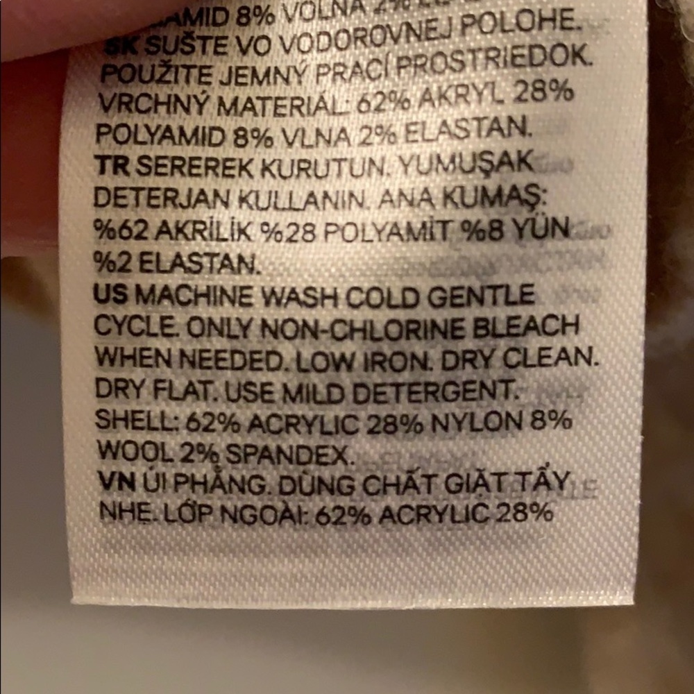 H&M Sweater - Picture 4 of 5